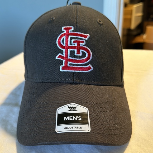STL CARDINALS HAT NWT - Picture 10 of 12